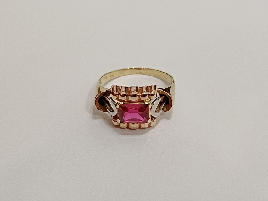 zlatý dámský prsten s rubínem, Au 585/1000, 14 kt, Art Deco, I.ČSR