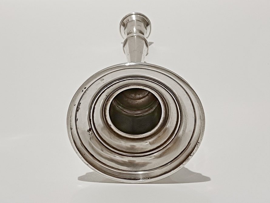 Svícen Art Deco , stříbro Ag 800/1000, 224 g, I. ČSR, kubismus