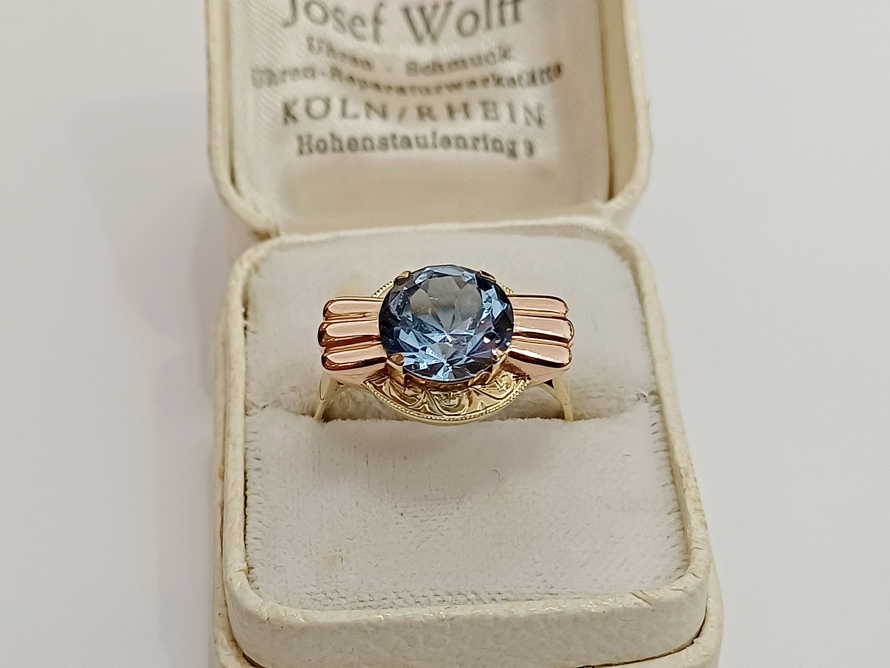 zlatý prsten se safírem, Au 585/1000, 14 kt, Art Deco, I.ČSR