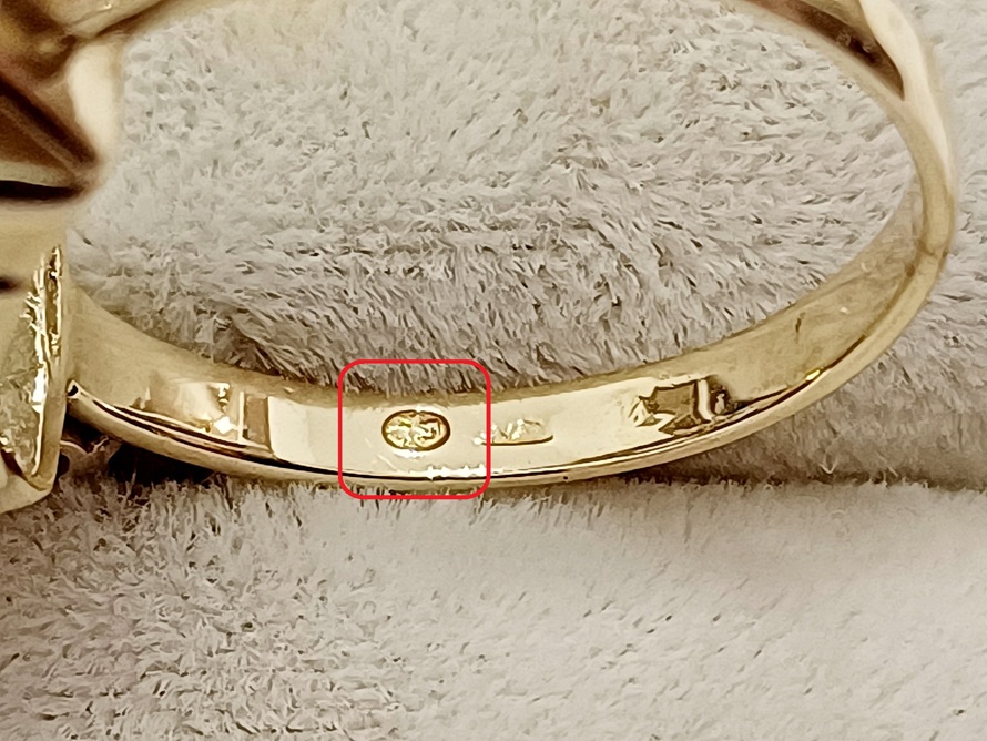 zlatý dámský prsten s akvamarínem, Au 585/1000, 14 kt, 30. léta, I.ČSR