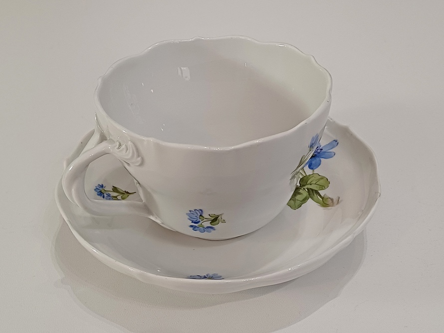 porcelánový šálek Míšeň