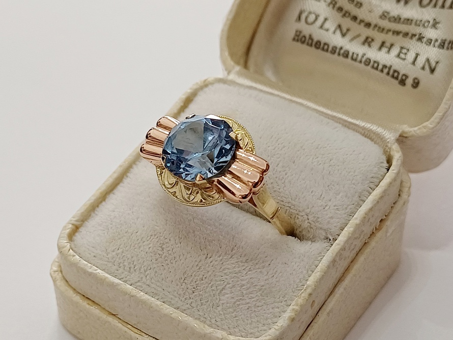 zlatý prsten se safírem, Au 585/1000, 14 kt, Art Deco, I.ČSR